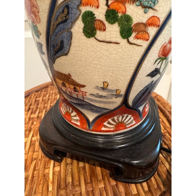 Wood Vintage Wildwood Asian Imari Style Porcelain Table Lamp For Sale - Image 7 of 11