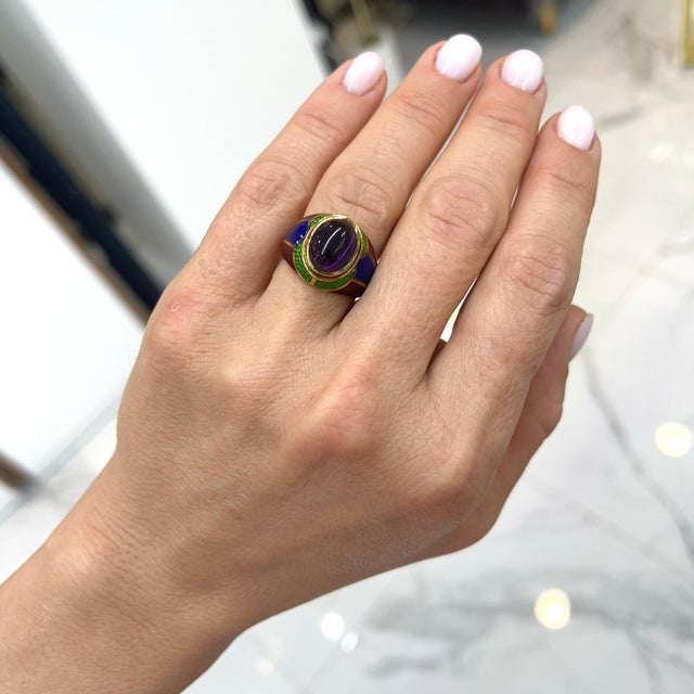 Yellow Vintage Mavito New York 18K Yellow Gold Amethyst Blue Green Enamel Cocktail Ring Size 6 For Sale - Image 8 of 8