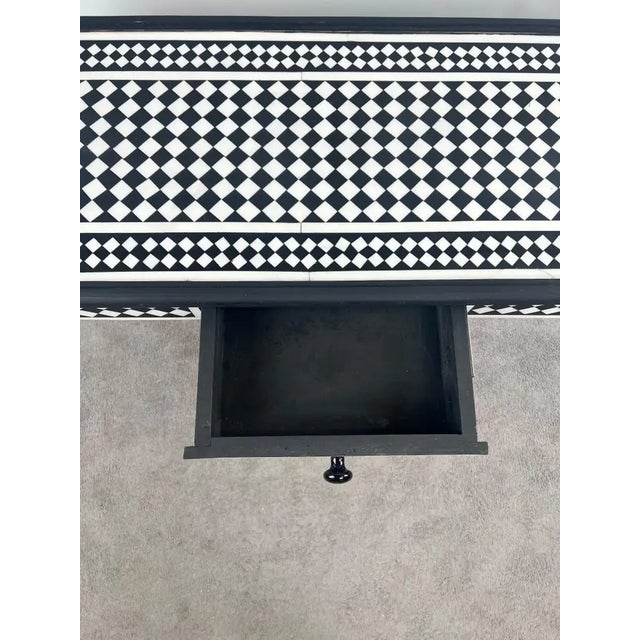 Art Deco Style Black & White Resin Console Table in Diamond Pattern For Sale - Image 11 of 16