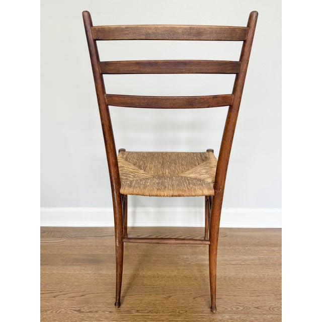 Brown Mid-Century Italian Modern Rush Seat Ladder-Back Chair in the Manner of Gio Ponti For Sale - Image 8 of 9