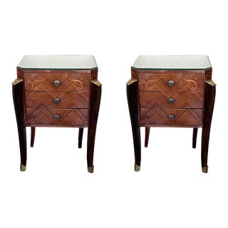 Early 20th Century Italian Neoclassical Pair of Bedside Tables in Mahogany For Sale