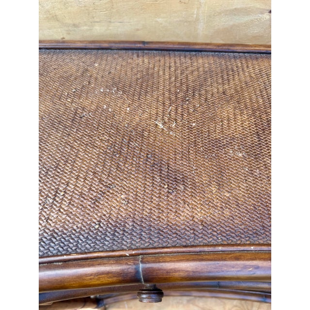 Late 20th Century Serpentine Front Chinese Chippendale Style Hooker Furniture Seven Seas Console Hall Foyer Table For Sale - Image 12 of 12