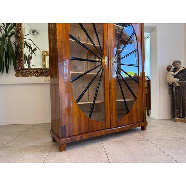 Biedermeier Sun-Shaped Display Cabinet in Walnut For Sale - Image 10 of 14