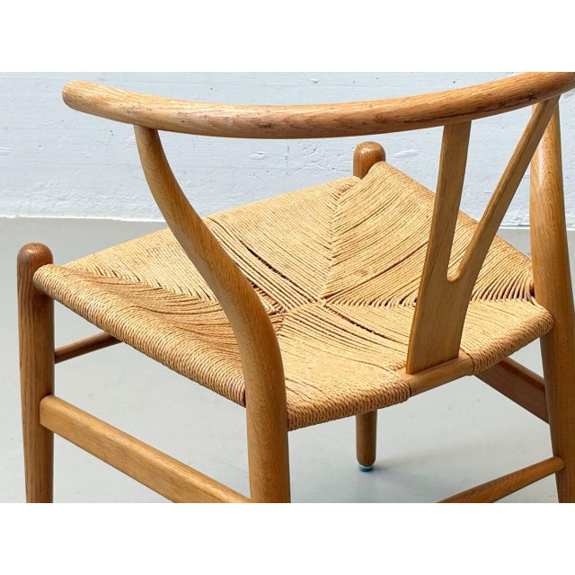 Vintage CH24 Wishbone Chairs by Hans J. Wegner for Carl Hansen & Søn, Denmark, 1990s, Set of 6 For Sale - Image 10 of 18