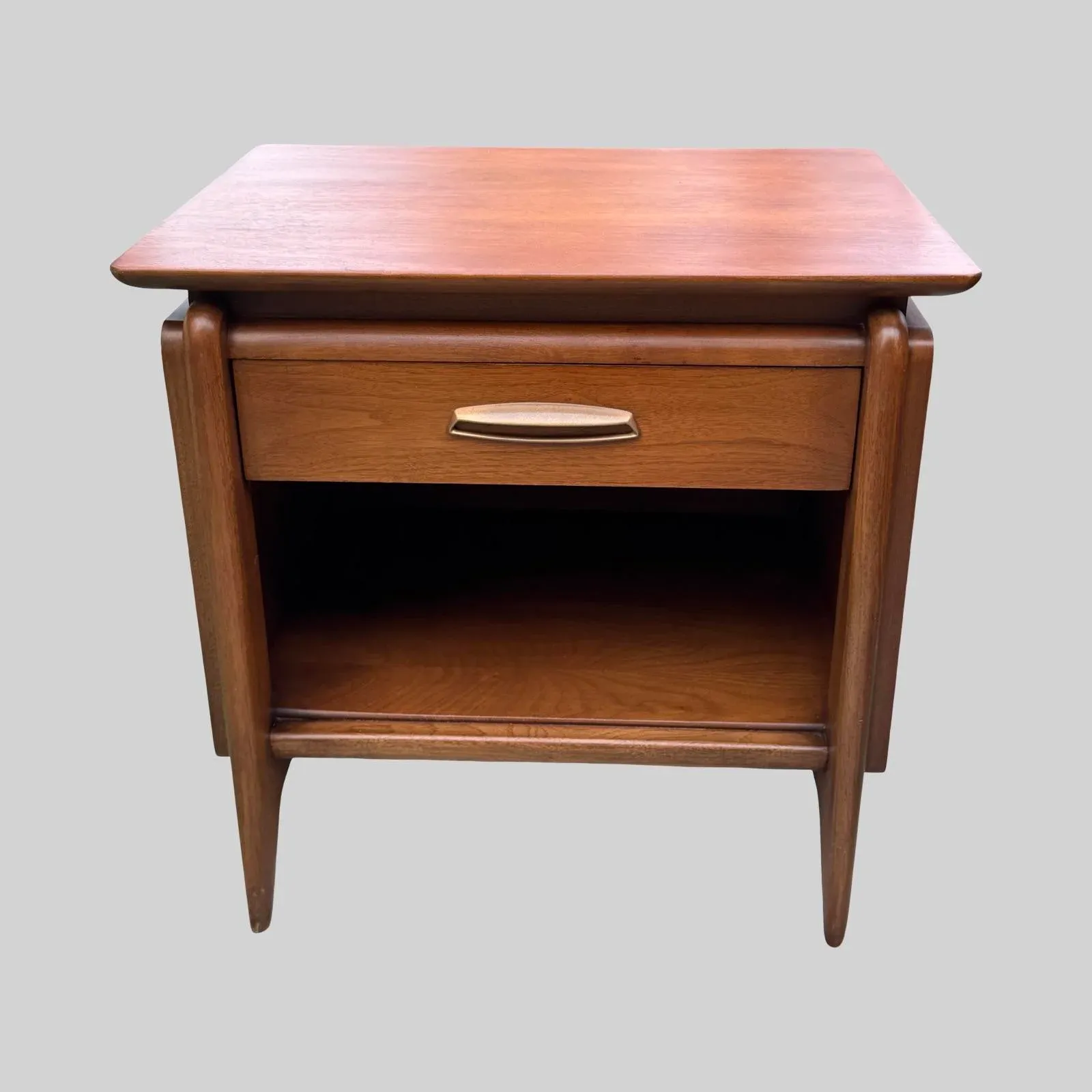 drexel-projection-nightstand-