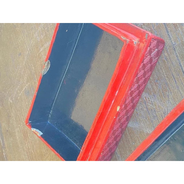 Antique Chinese Lacquered Box and Cover, 1880s For Sale - Image 4 of 10