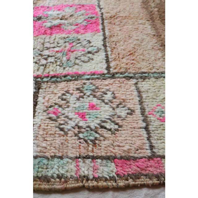 1980s 1980s Moroccan Vintage Boujad Rug - 4'9" X 8'3" Ft For Sale - Image 5 of 9
