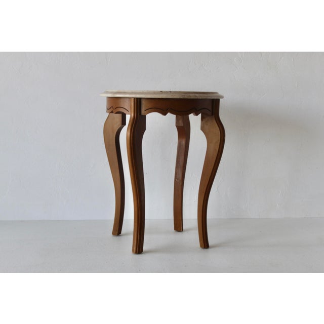 Queen Anne Queen Anne-Style Italian Marble Top Side Table Carved Wood Legs Detail Vintage Mid-Century For Sale - Image 3 of 14