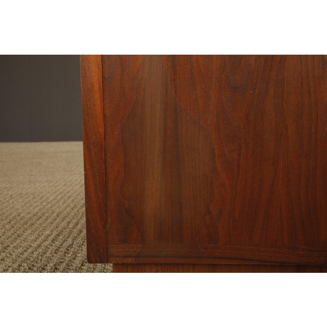 Vintage Mid-Century Brutalist Style End Table Wood Cabinet by Lane For Sale - Image 12 of 18