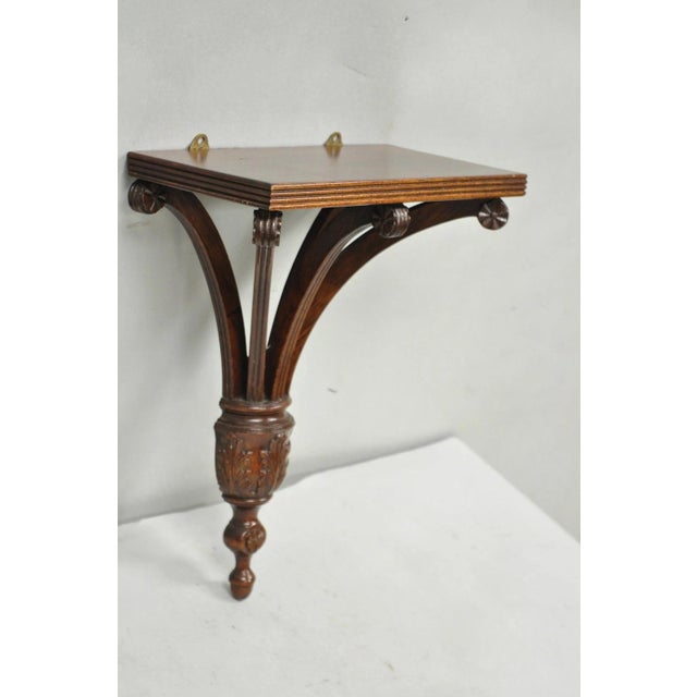 Late 20th Century Regency Style Mahogany Plume Prince of Wales Carved Wall Mount Bracket Shelf For Sale - Image 4 of 13