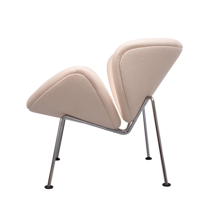 Iconic Orange Slice model Lounge chair designed by French designer Pierre Paulin in 1957. this model was produced by...