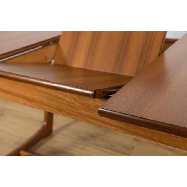 Mid-Century Teak Extendable Dining Table from G-Plan, 1960s For Sale - Image 13 of 18