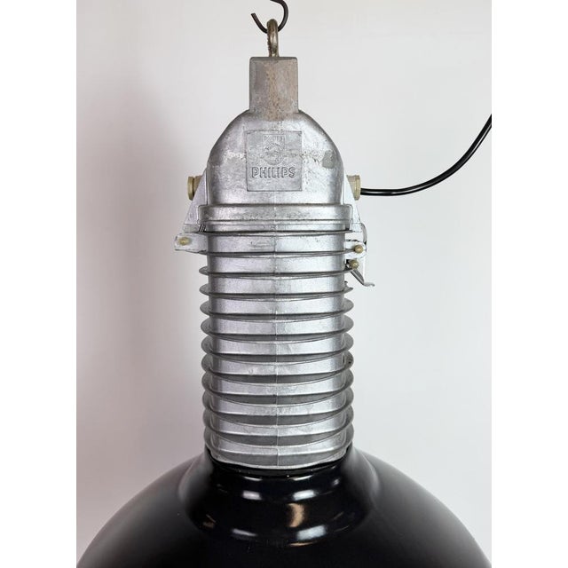 Mid-Century Modern Large Industrial Black Enamel Factory Pendant Lamp from Philips, 1960s For Sale - Image 3 of 18