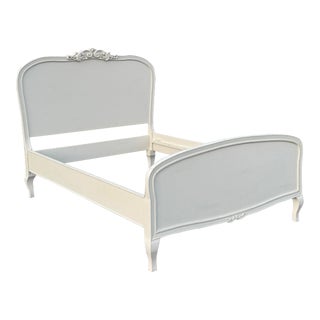 Pottery Barn Carved Painted Farmhouse Bed - Full Size For Sale