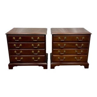 Vintage Hickory Chair James River Plantation Collection 3 Drawer Mahogany Nightstands - Pair For Sale