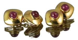 Late 20th Century Pair of 18k Ruby Cufflinks