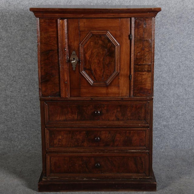 18 Century Baroque Walnut Cabinet Chest of Drawers, 1720s For Sale - Image 10 of 18