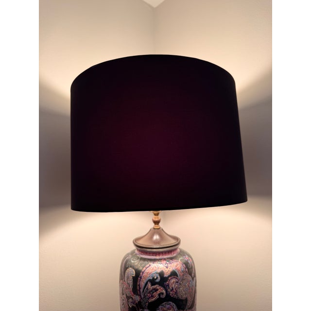 Vintage Frederick Cooper Hand-Painted Paisley Porcelain Table Lamp – Model Cp501ft For Sale In Baltimore - Image 6 of 12
