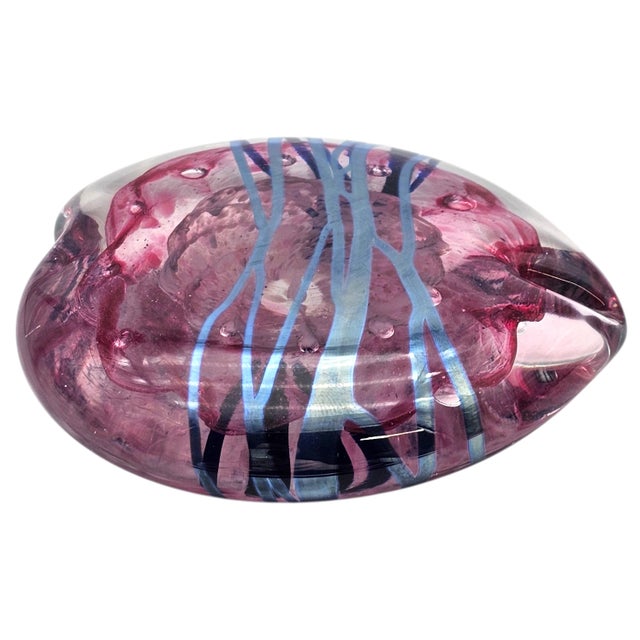 Late 20th Century Hand-Blown Abstract Heart Art Glass Paperweight, Pink & Blue, 4" For Sale - Image 5 of 12