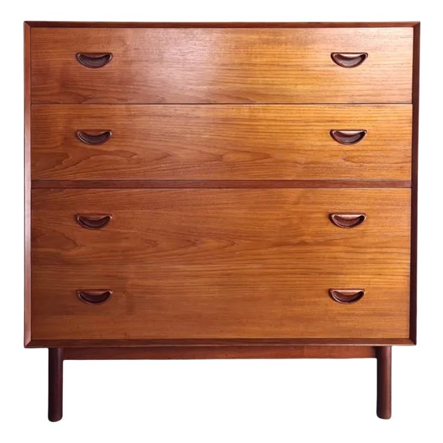 Chest of Drawers in Teak by Peter Hvidt & Orla Mølgaard-Nielsen for Søborg Møbelfabrik, 1950s For Sale