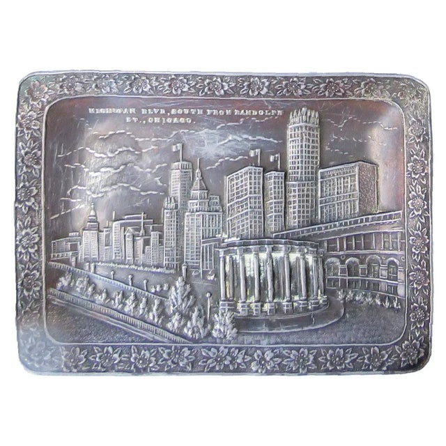 Mid 20th Century New York & Chicago Souvenir Metalware Ashtrays / Catchall Collection For Sale - Image 5 of 6
