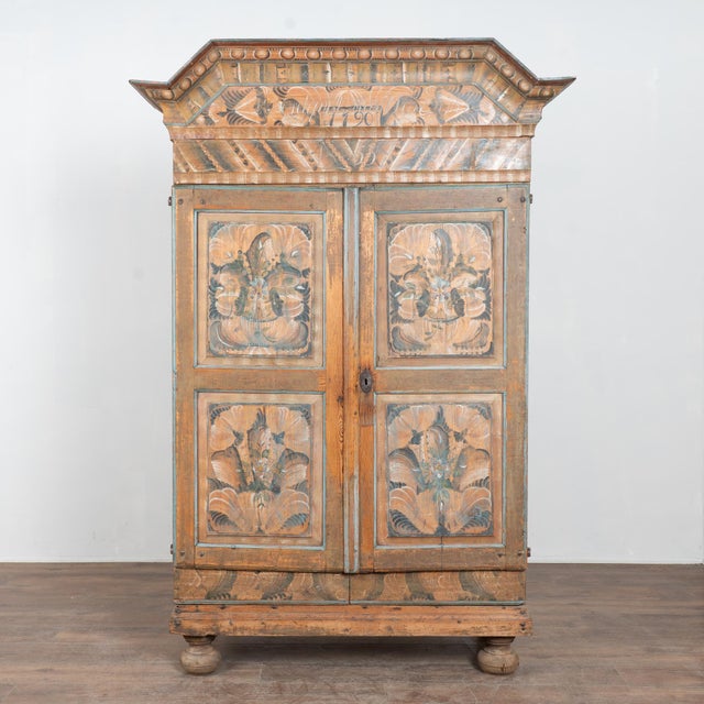 Traditional Late 18th Century Original Hand-Painted Swedish Cabinet, Dated 1790 For Sale - Image 3 of 14