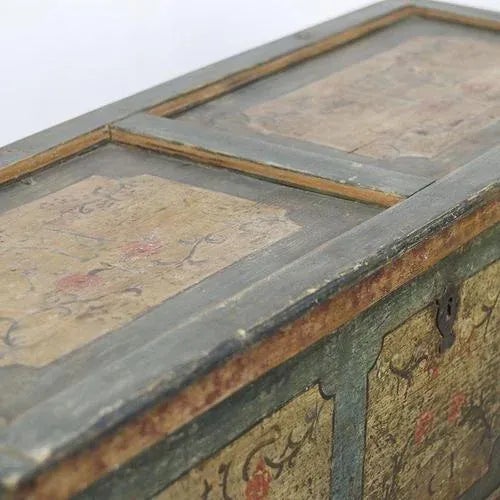 Special antique wedding chest from 1753, from southern Germany. This piece of furniture has been painted in an atmospheric...