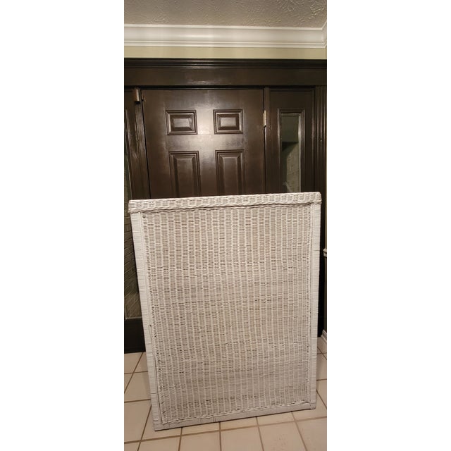 1980's Henry Link Style Coastal 6 - Drawer Wicker Dresser For Sale - Image 10 of 15