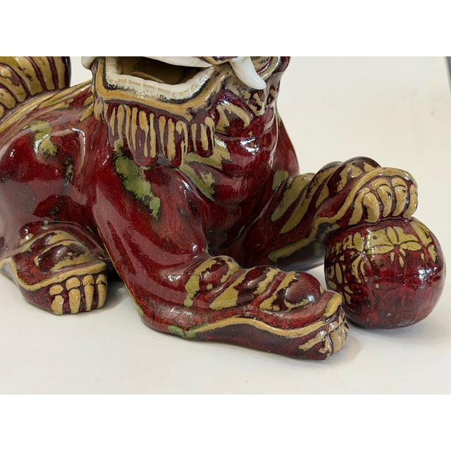 Vintage Shiwan Pomegranate Red Foo Dog For Sale - Image 13 of 15