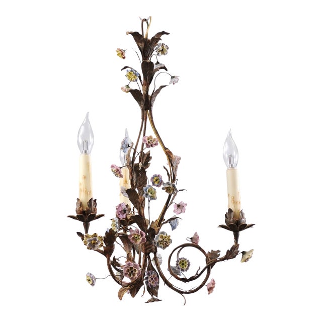 Early 20th Century Baroque Style French Three-Light Porcelain Chandelier with Blue and Pink Flowers For Sale