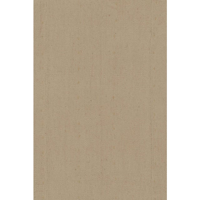 Rug & Kilim’s Contemporary Textural Solid Kilim in Beige and Cream Tones For Sale In New York - Image 6 of 9