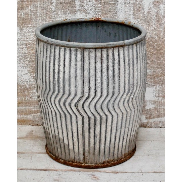 Vintage Galvanised Dolly Tub, 1940 For Sale - Image 3 of 10