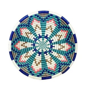 African Rwanda Woven Sweetgrass and Sisal Wall Hanging Basket For Sale