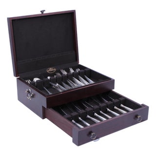 Stieff Colonial Williamsburg Sterling Silver Flatware Set For Sale