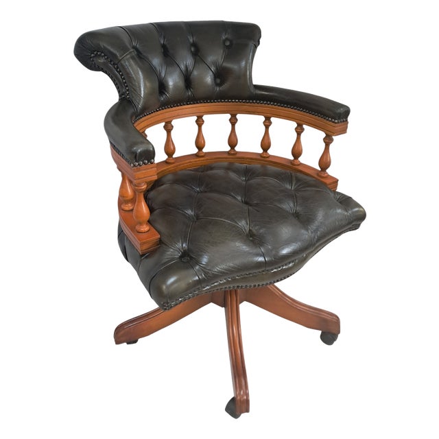 Vintage Chesterfield Chair in Green Leather, 1980s For Sale
