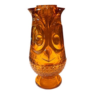 Vintage Viking Art Glass Amber Owl Glimmer Fairy Lamp on Diamond Point Pedestal Base, Mid-Century Modern, C. 1969 For Sale