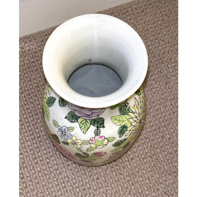 Late 20th Century Hand Painted Chinese Vase For Sale In New York - Image 6 of 11