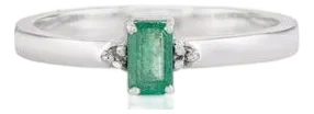 Classic Emerald & Diamond Solitaire Ring in 925 Sterling Silver - Size 6