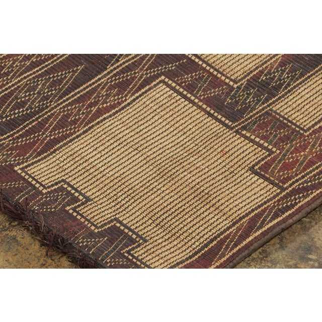 1950s Vintage Tuareg Runner With Geometric Designs in Beige & Brown - Rug & Kilim For Sale - Image 5 of 7