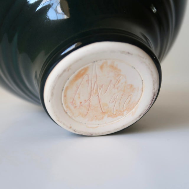 Signed 1990s Post Modern Hunter Green Sculptural Ribbed Bulbous Vessel With a Tapered Pedestal Foot For Sale - Image 14 of 15