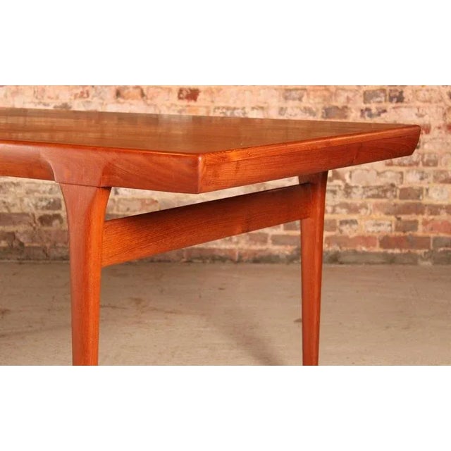 Mid-Century Modern Danish Teak Dining Table by Ib Kofod Larsen for Faarup Mobelfabrik, 1960 For Sale - Image 13 of 18