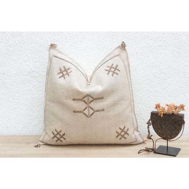 Textile Nomad Linen Large Silk Rug Pillow For Sale - Image 7 of 7