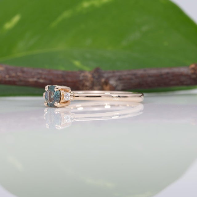 Alexandrite Ring With Earth-Mined Diamond Accents in Solid 14k Gold, Round 4.6mm, Size 6.75 For Sale - Image 10 of 12