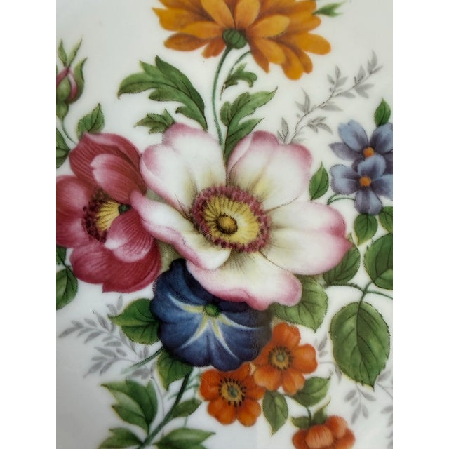 Set of 7 Mid-Century JKW Bavaria Fine Porcelain Floral Plates Made in Western Germany For Sale In Los Angeles - Image 6 of 8