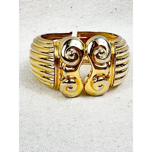 Classical Roman Vintage Greek Revival Ionic Column Gold-Tone Clamper Cuff Bracelet For Sale - Image 3 of 7