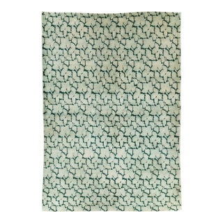 Galerie Shabab Collection Mid-20th Century Turkish Art Deco Style Accent Carpet For Sale