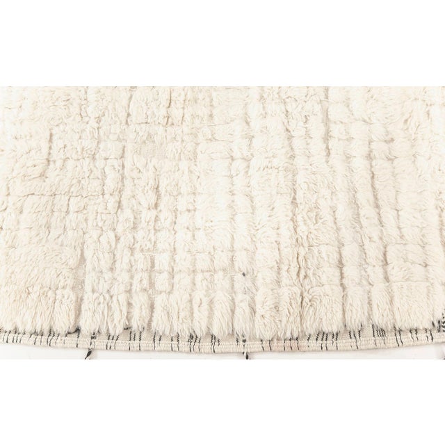 Contemporary Tribal Style Moroccan White, Grey Handmade Rug by Doris Leslie Blau For Sale - Image 4 of 7