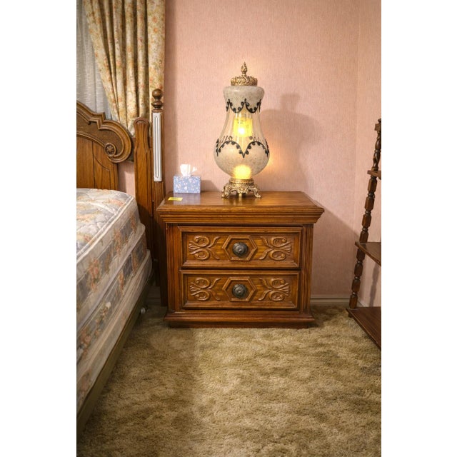Drexel Heritage 1970s Colonial Revival Full Bedroom Set With Dresser, Mirror, Tall Chest & Nightstands For Sale - Image 4 of 10