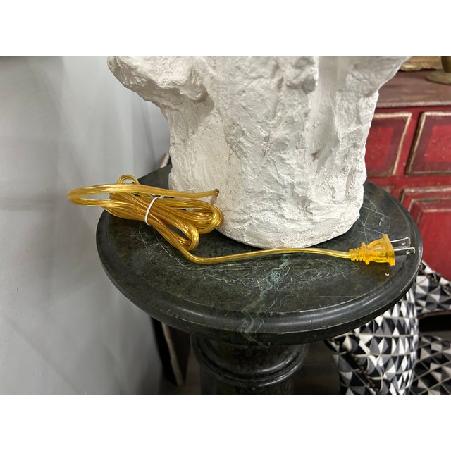 White 1960s French Modern Serge Roche Inspired Plaster Lamp For Sale - Image 8 of 12