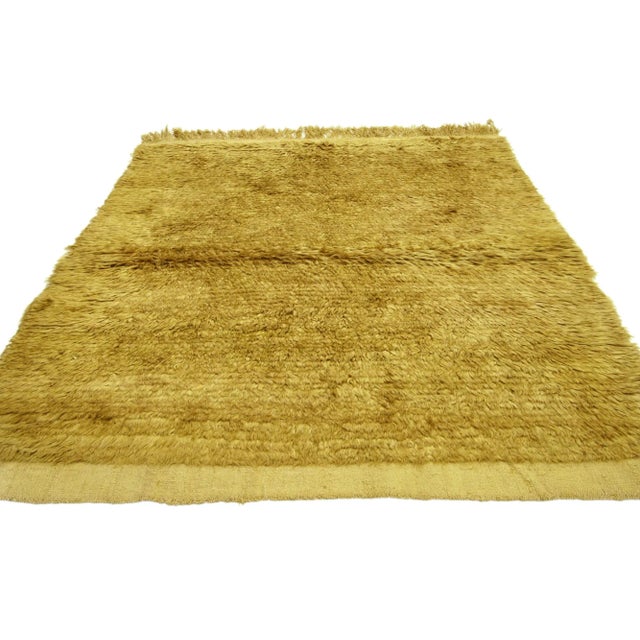 Mid-Century Modern Vintage Turkish Tulu Angora Rug - 04'02 X 05'00 For Sale - Image 3 of 6